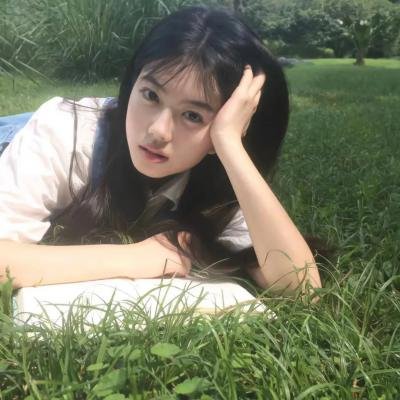 内心强大的美女白川